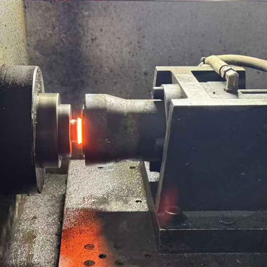 Svejsevejledning: Sådan vælges materialer, maskiner, tilsatsmetaller og svejseparametre